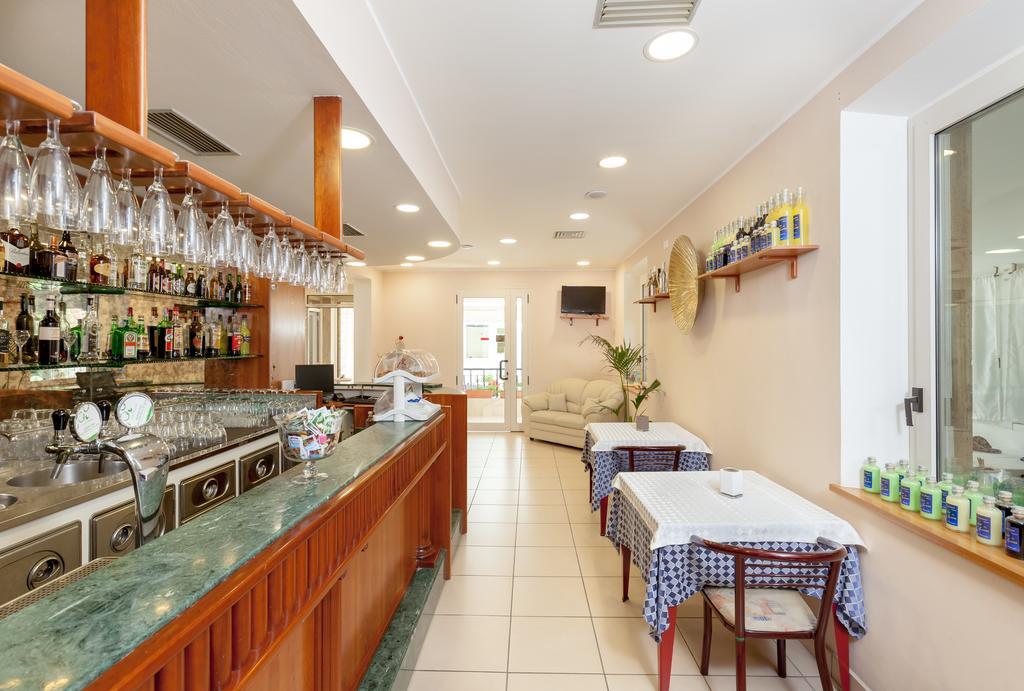 Hotel Chiar Di Luna Senigallia Eksteriør bilde